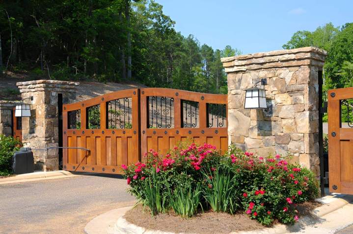 Portail en bois Bourges